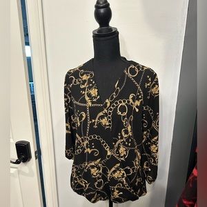 Chain link design top